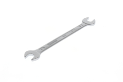6 (MM) otevřených klíčů,  6 10X11 dvojitých vidlicových klíčů 10x11 mm